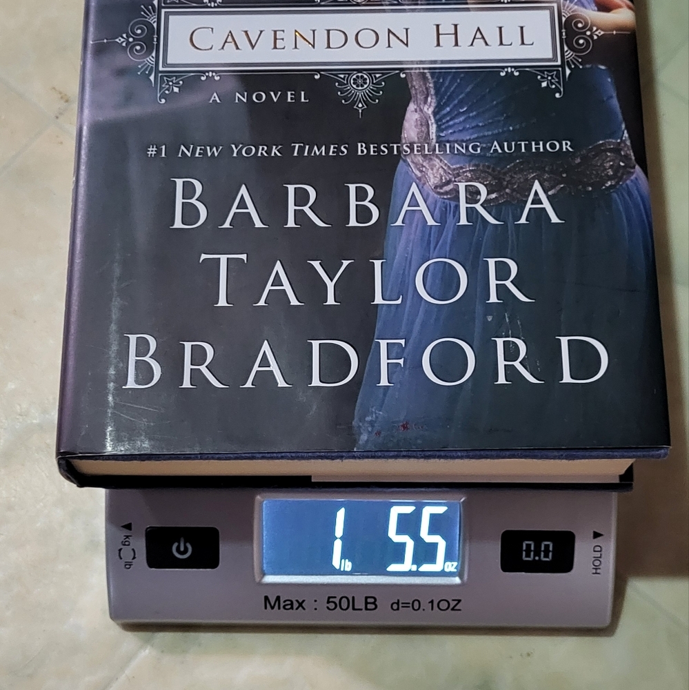 Cavendon Hall: A Novel by Barbara Taylor Bradford Hardcover Book GUC 🐈 - Picture 6 of 6